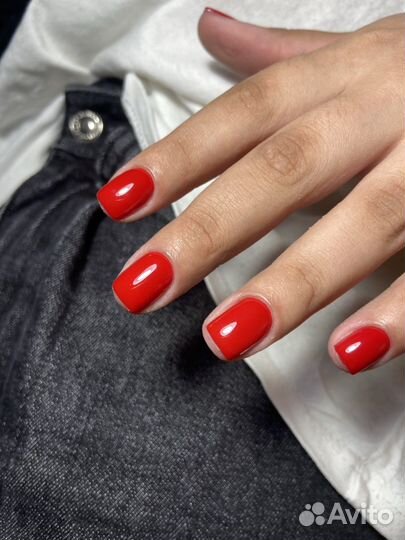 Мастер маникюра и педикюра