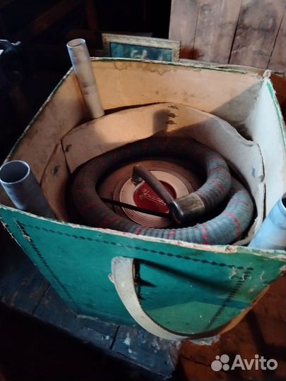 Ретро пылесос