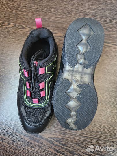 Кроссовки для девочки 37 размер