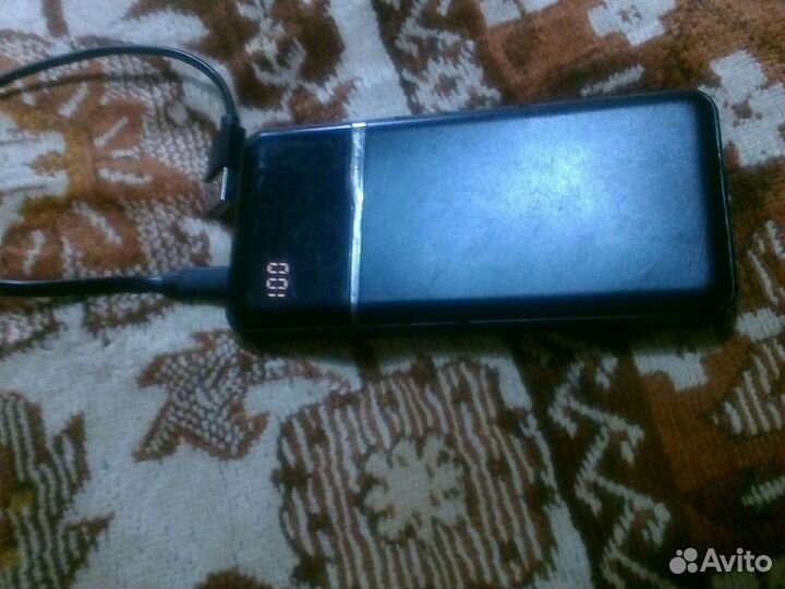 Зарядка 10000а.ч. Через месяц заряд 100 проц