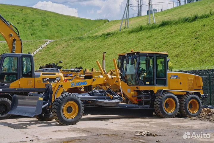 Автогрейдер XCMG GR215A, 2023