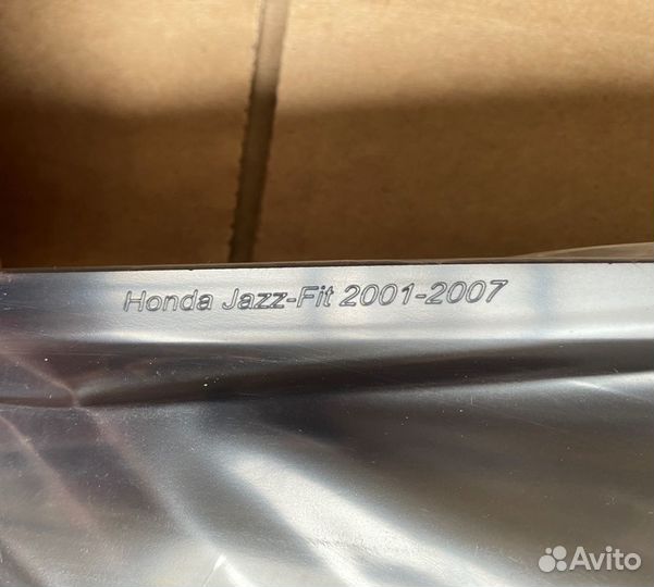 Ветровики дефлекторы Honda Fit / Jazz 2001-2007 GD