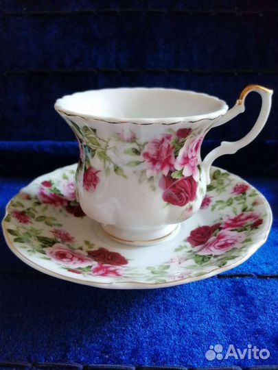 Чашка с блюдцем