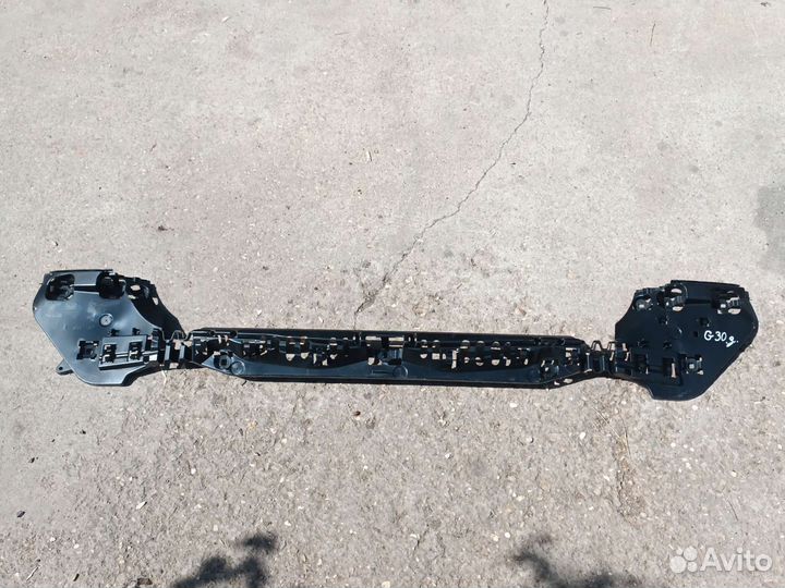 Крепление заднего бампера средняя часть BMW 5 G30