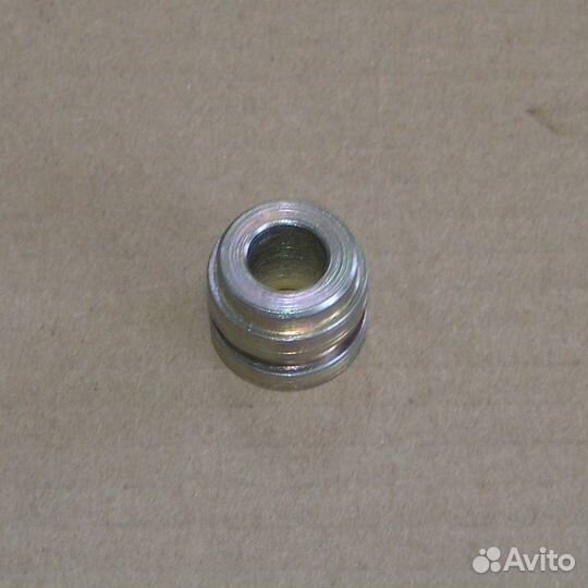 Ось привода рычага управления кпп маз (маз)