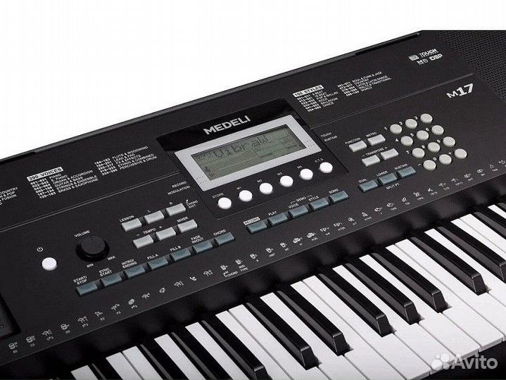 Medeli M17 синтезатор
