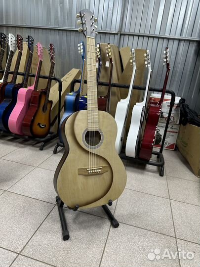 Акустическая гитара Amistar
