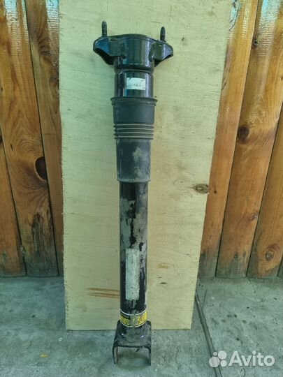 Стойки амортизаторов Mercedes GL/ML