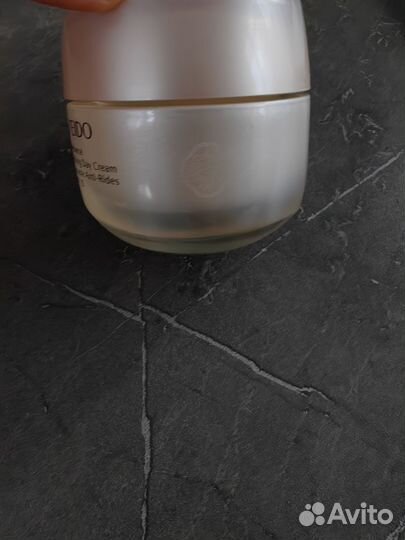 Shiseido benefiance day cream 25 spf