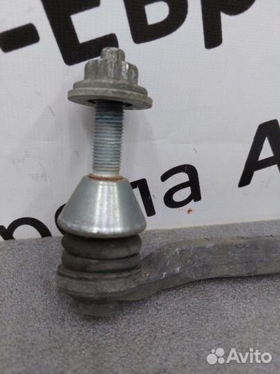 Рулевой наконечник правый Mercedes-Benz C-Class