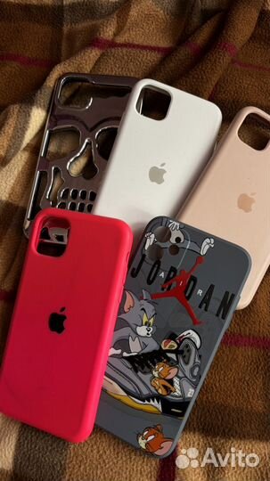 Чехол на iPhone 11