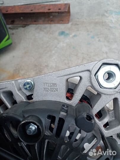 Генератор на Renault