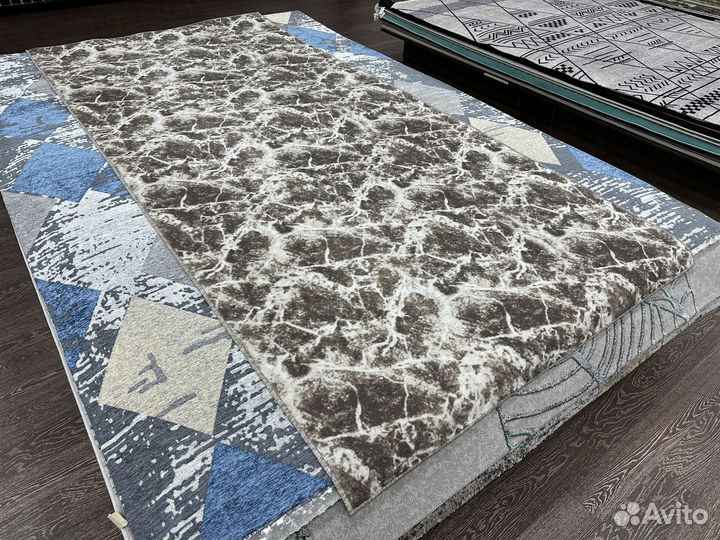 Палас 1.4х3 м новый