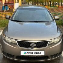 Kia Cerato 1.6 MT, 2011, 171 000 км, с пробегом, цена 880 000 руб.