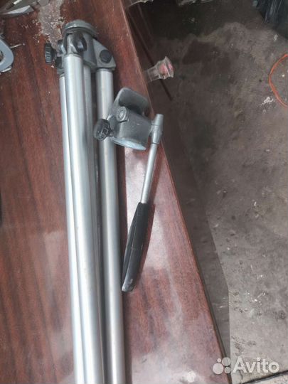 Штатив для фотоаппарата профессиональный