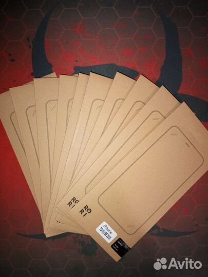 Защитное стекло на iPhone 7/8/SE