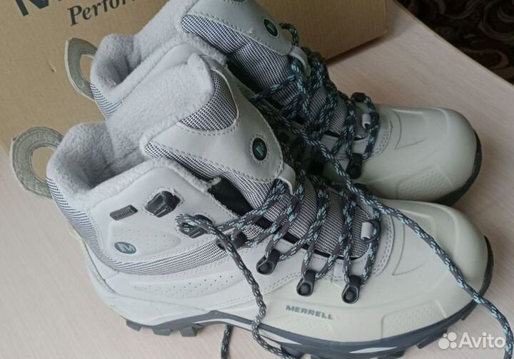 Ботинки женские треккинговые Merrell