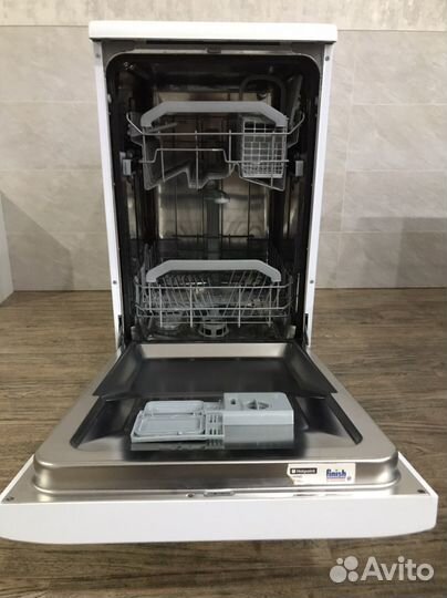 Посудомоечная машина hotpoint Ariston LSF 8357