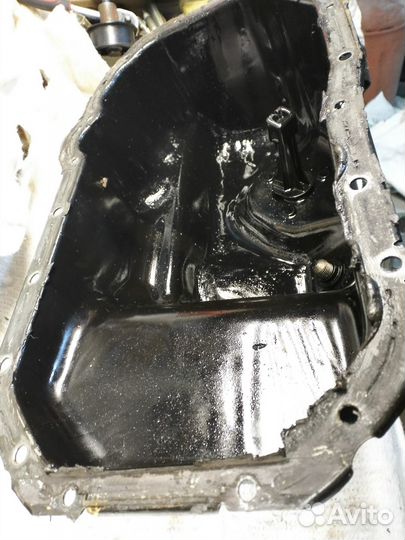 Масляный поддон VW Caddy 1.2 TSI cbza 03C103601BK