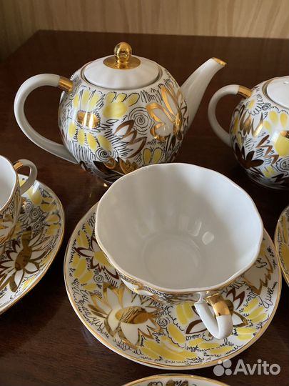 Чайный сервиз лфз СССР на 12 персон