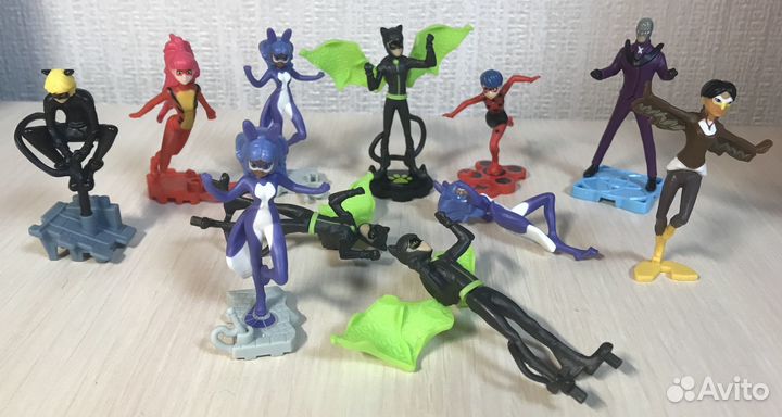 Игрушки с киндер сюрприза (Kinder)