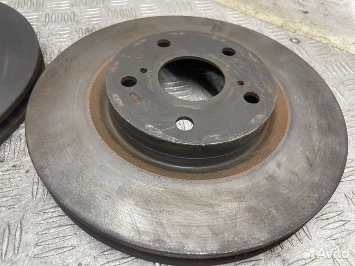 Диск тормозной передний Toyota Camry V40 2azfe