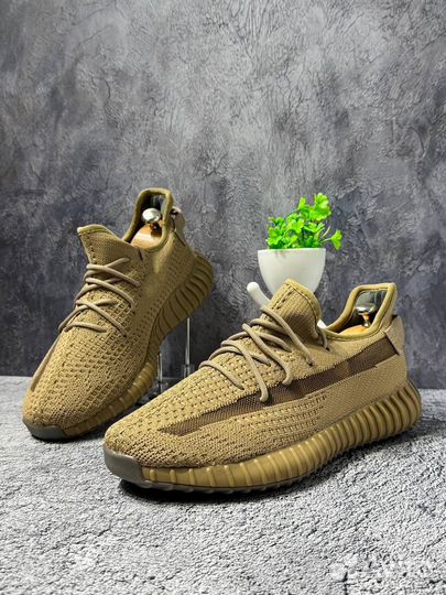 Кроссовок adidas yeezy boost 350 мужские