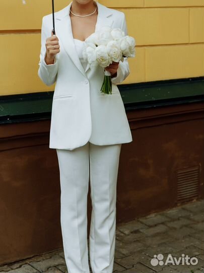 Свадбебный костюм