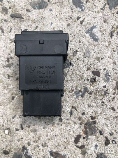 Кнопка обогрева сидений правая Porsche Cayenne 955