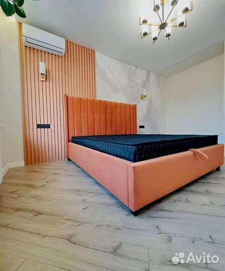 Дизайнерская кровать