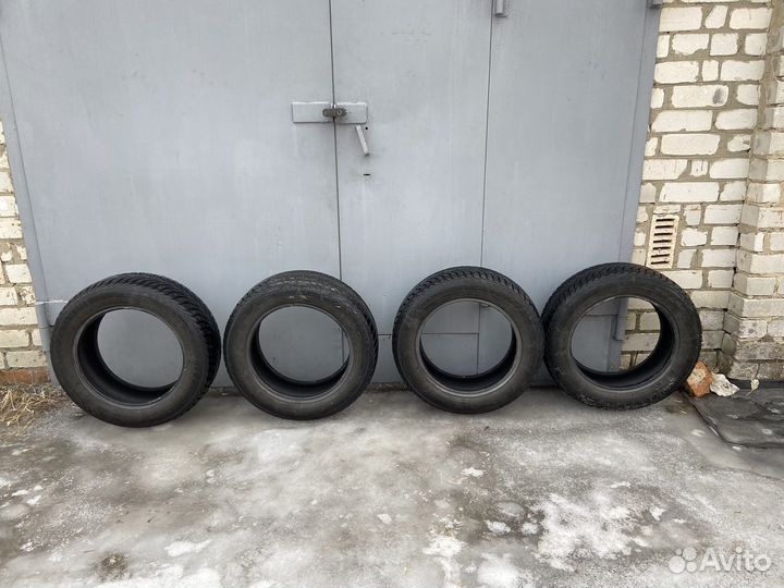 Yokohama Ice Guard Studless IG50 205/60 R16