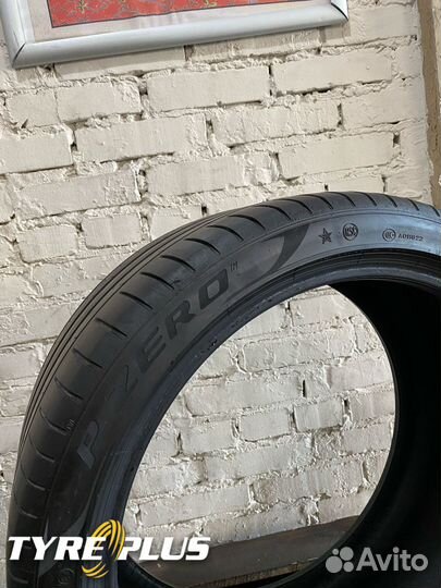 Pirelli P Zero PZ4 275/35 R20 102Y