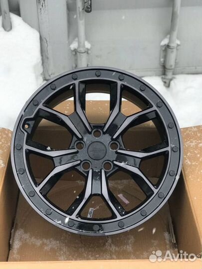 Диски Redbourne R18 5x120 Land Rover Defender