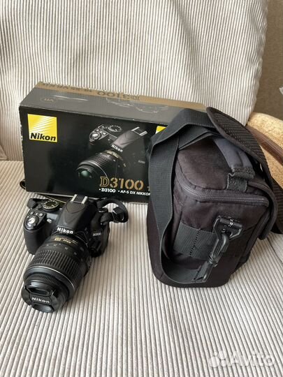 Зеркальный фотоаппарат Nikon D3100