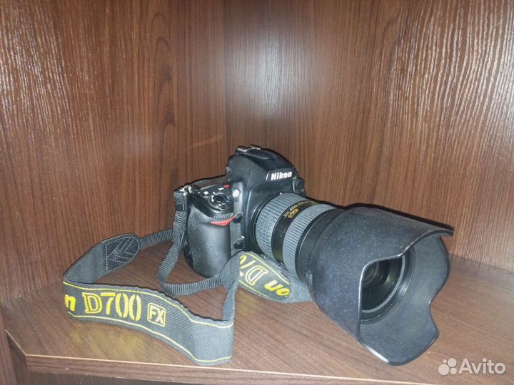 Nikon d700 с объективом