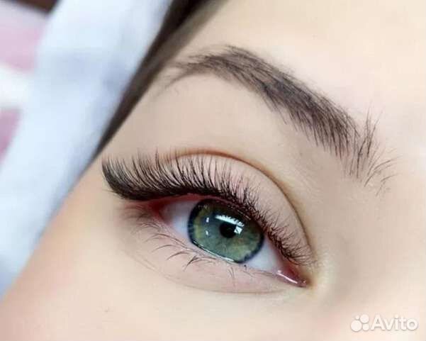 Эффектное наращивание ресниц