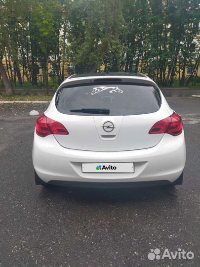 Opel Astra 1.4 МТ, 2011, 119 500 км