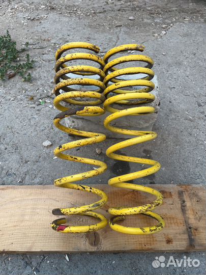 Занижинные пружины, на priora задние SS20