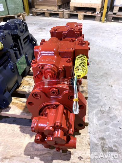 Основной насос JCB JS180