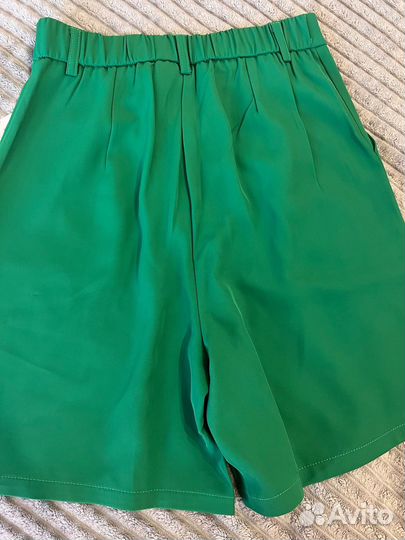 Шорты бермуды женские