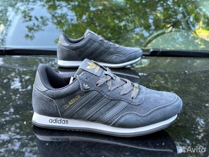 Кроссовки Adidas Classic