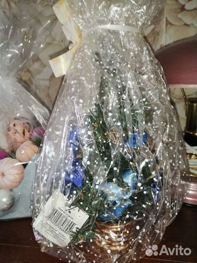 Новогодние украшения. Ёлка. Венок рождественский