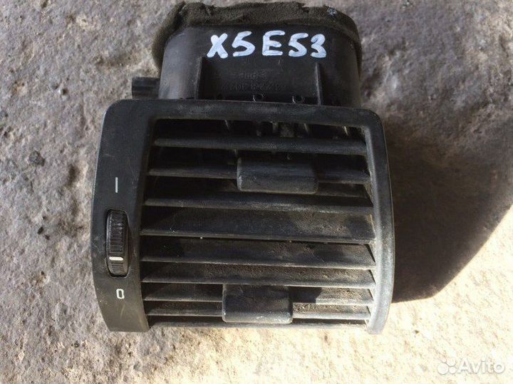 Дефлектор воздушный передний правый Bmw X5 E53 3.0