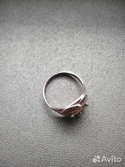 Серебряное кольцо