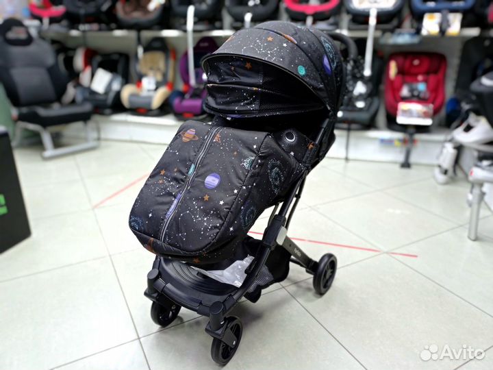 Farfello Comfy GO Коляска прогулочная (7кг)