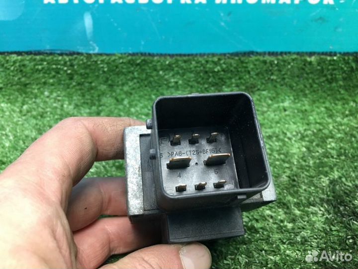 Реле свечей накала Nissan X-Trail T31 2.0 M9R