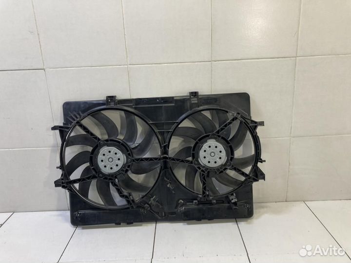 Диффузор вентилятора Audi А4 В8 8K2