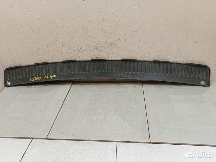 Накладка заднего бампера