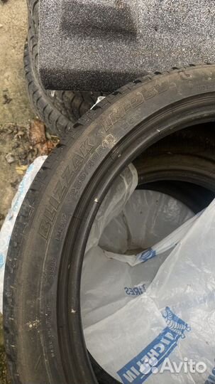 Bridgestone Blizzak LM-25 235/40 R18 95