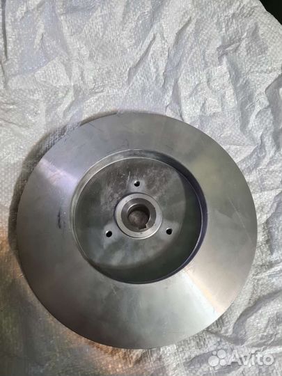 Диск ведомого вариатора неподвижный